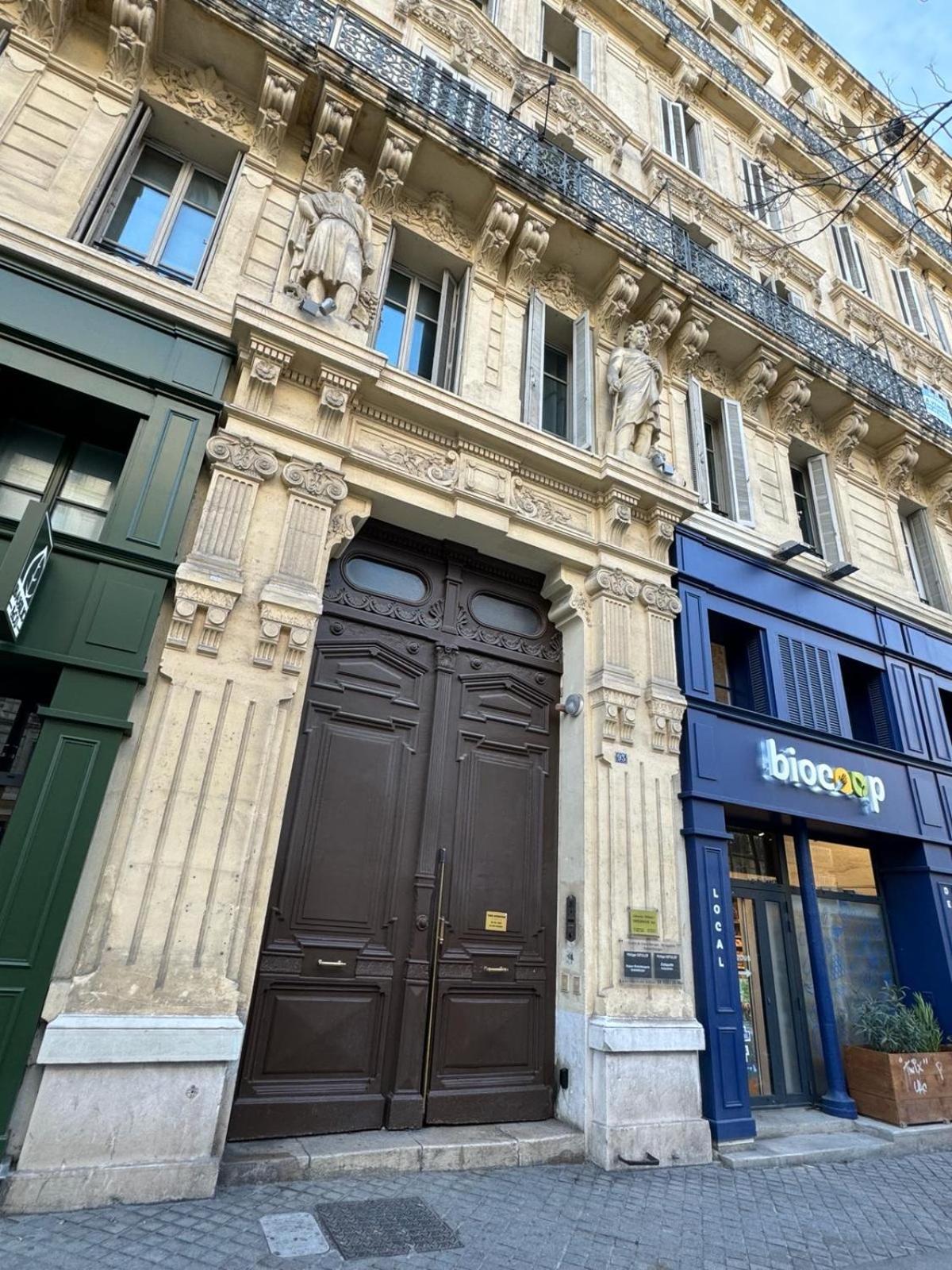 Appartemment Rue De La Republique, Joli Et Moderne Au Coeur Du Centre Marseille Ngoại thất bức ảnh
